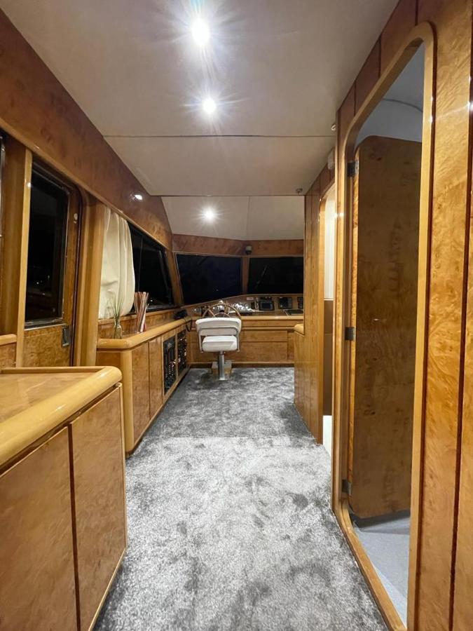 Yate Aloha Hotell Sant Adrià de Besòs Exteriör bild