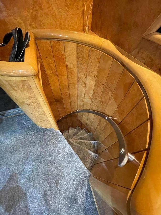 Yate Aloha Hotell Sant Adrià de Besòs Exteriör bild